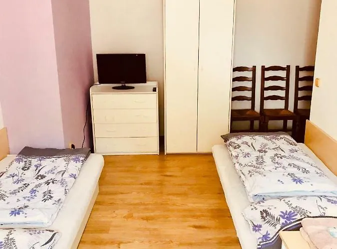 Penzion Restaurace Pod Sumarnikem 3*